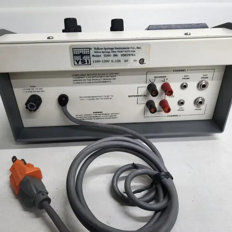 YSI Model 5300 Biological Oxygen Monitor