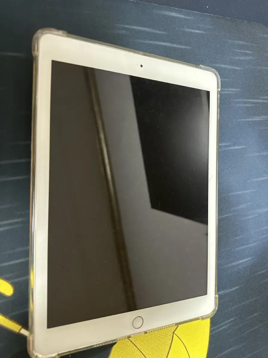 iPad6 (used@quick sale@)Cellular