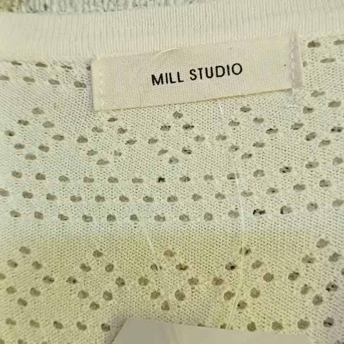 MILL STUDIO  레이온 크롭 니트가디건(M)