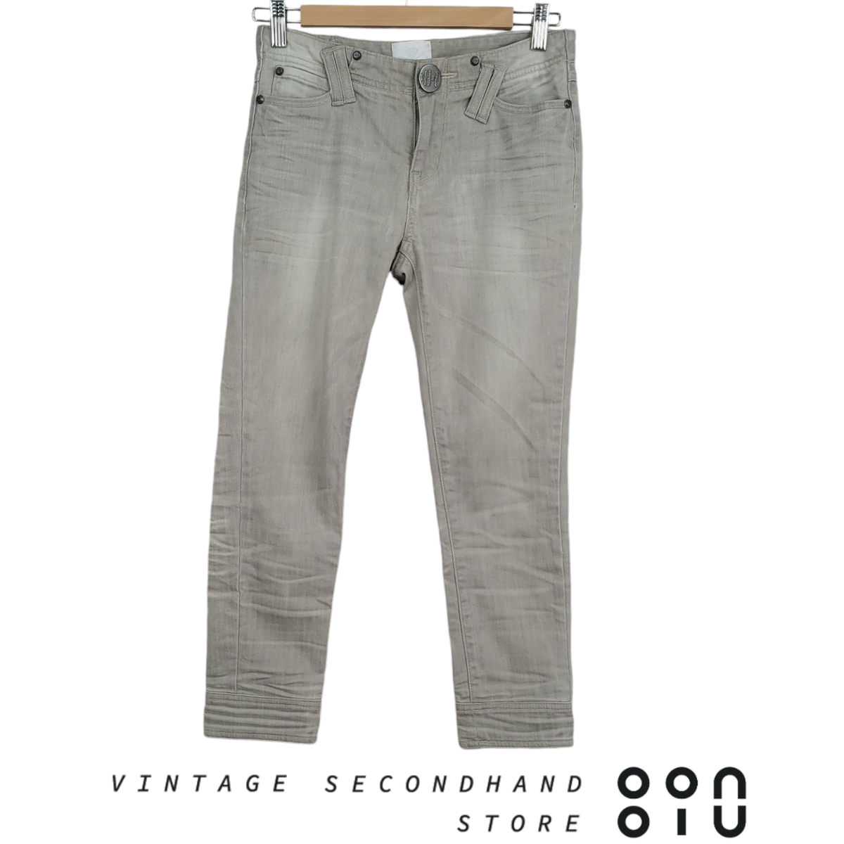 [44] O'2nd O'second wing embroidered gray jin