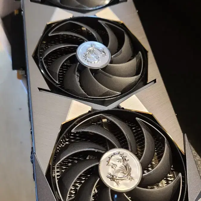 Msi 3090Ti 슈프림 (중고) 상급