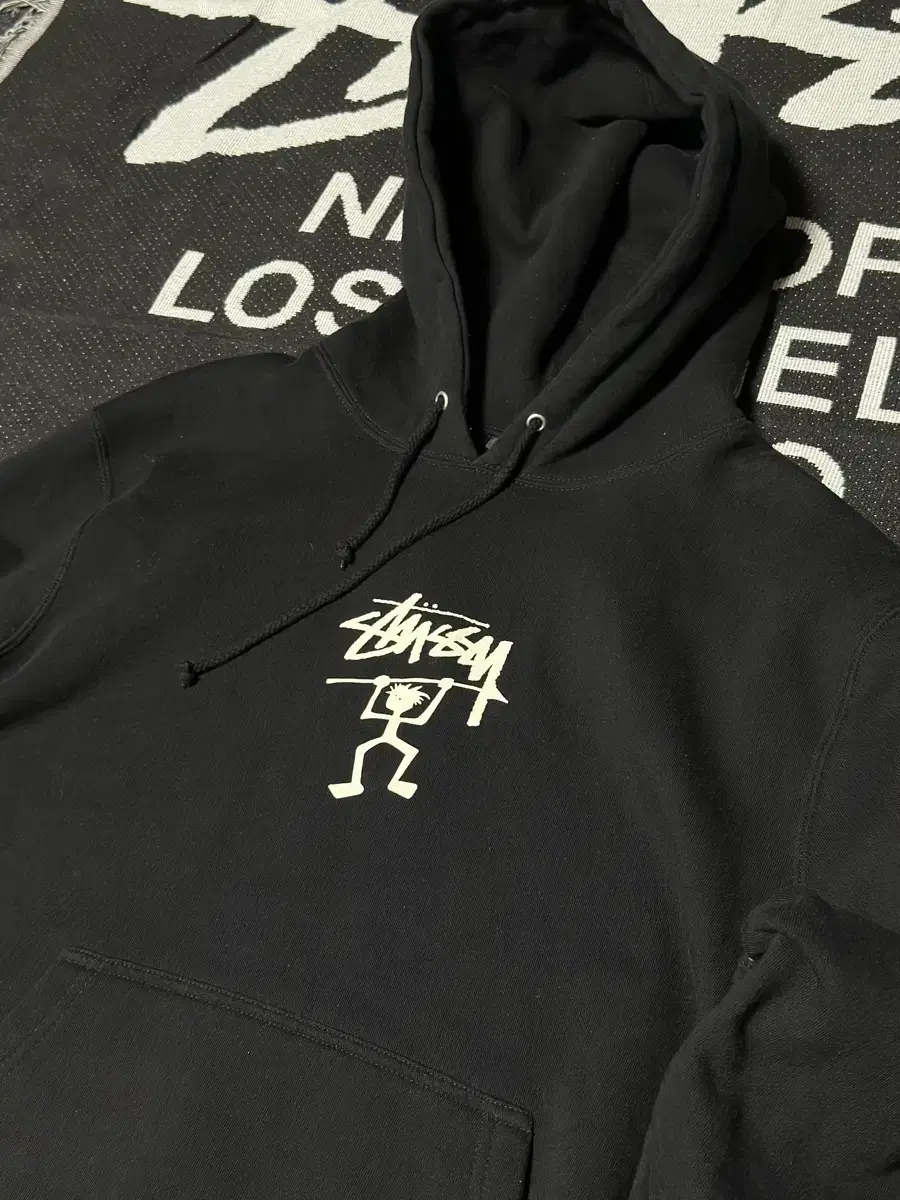 Stussy 스투시 Warrior man 후드티 표기 L사이즈