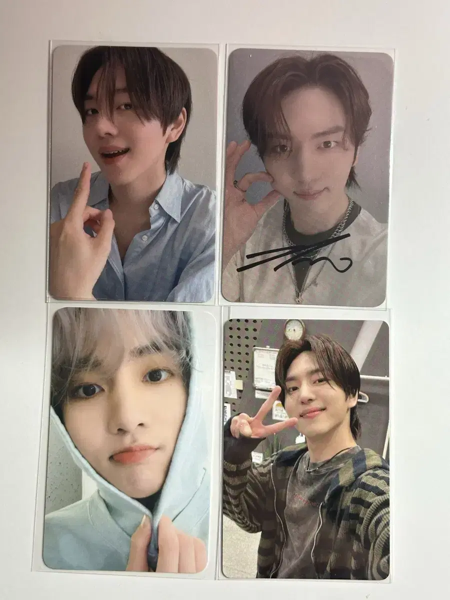 Pentagon kihno broadcast autograph photocard seasons greetings pre-order benefit photocard sign wts.