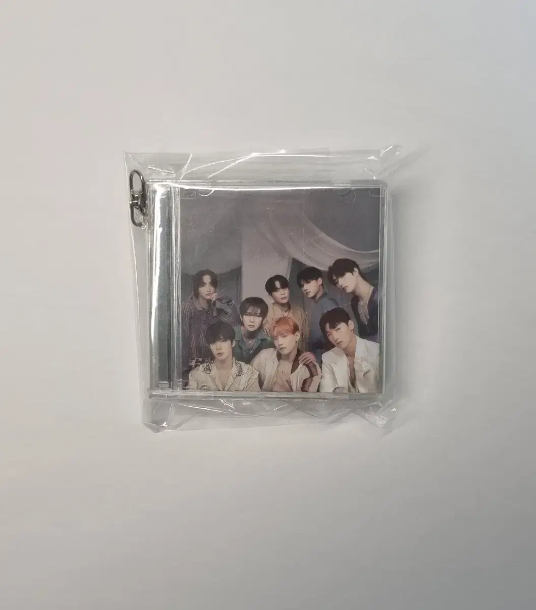 ateez walk broadcast pre-order benefit keyring