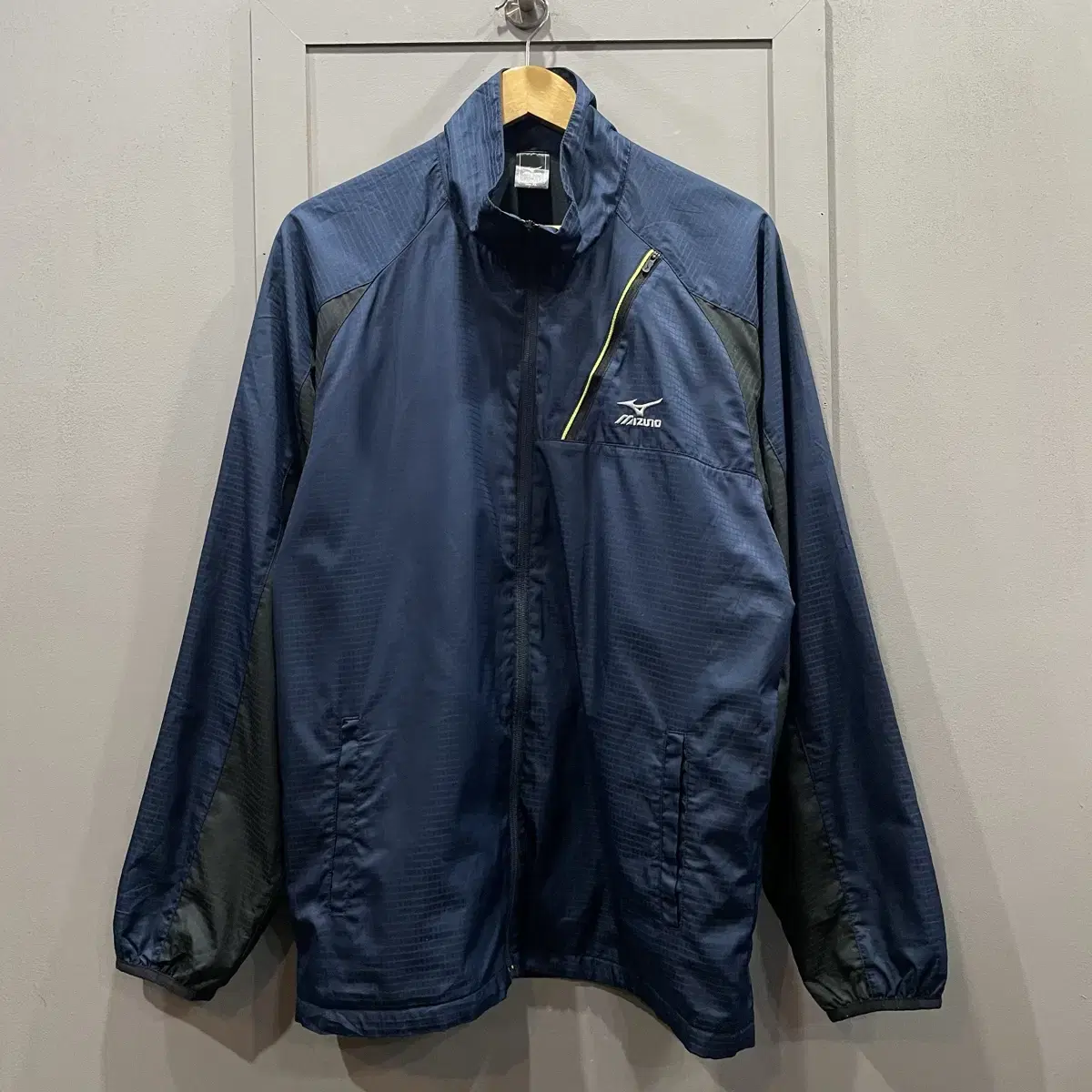 (XL)Mizuno Windbreaker Jacket