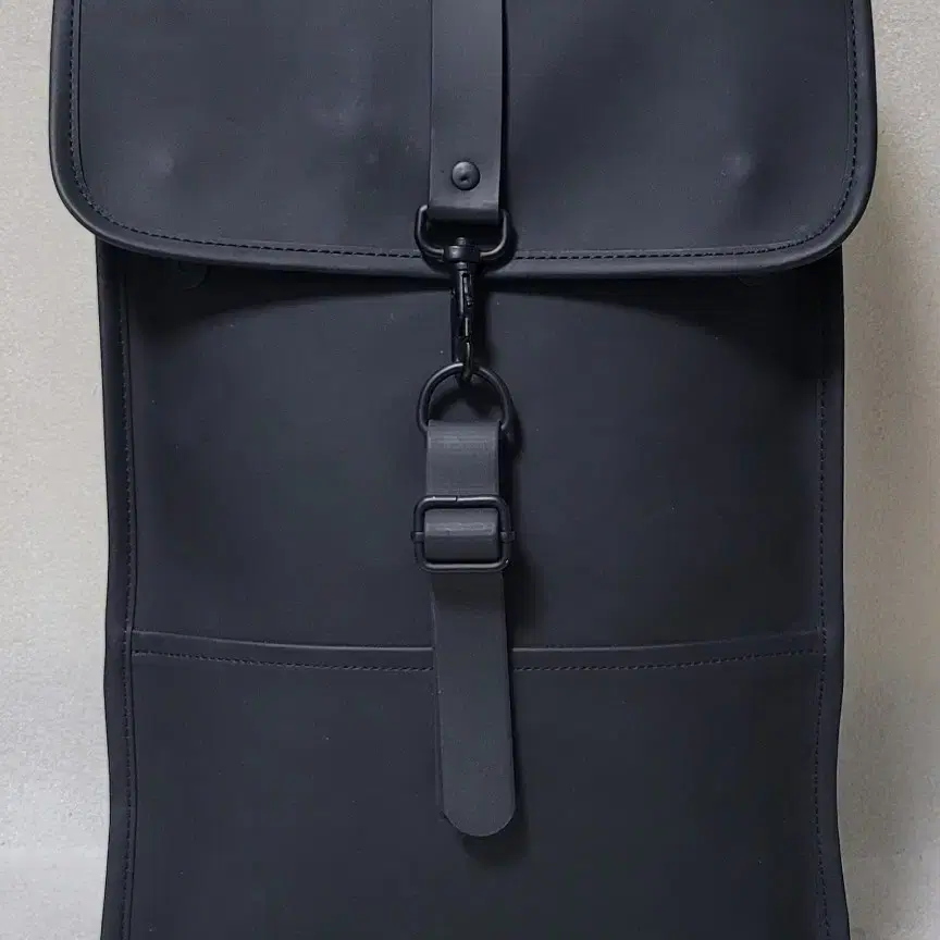 레인스 RAINS Mini Backpack 남녀공용 13인치