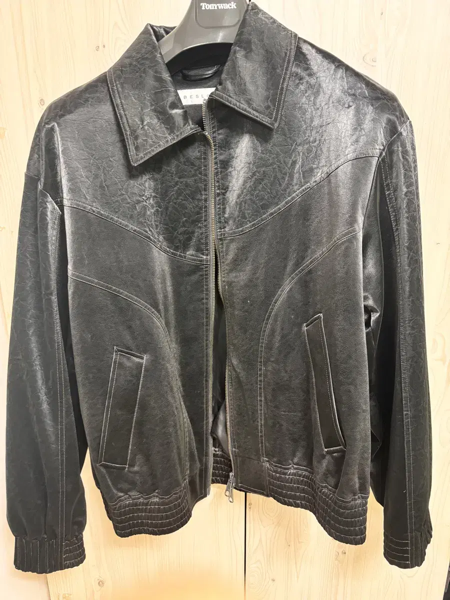 Bislow XL Vegan Leather Jacket Black