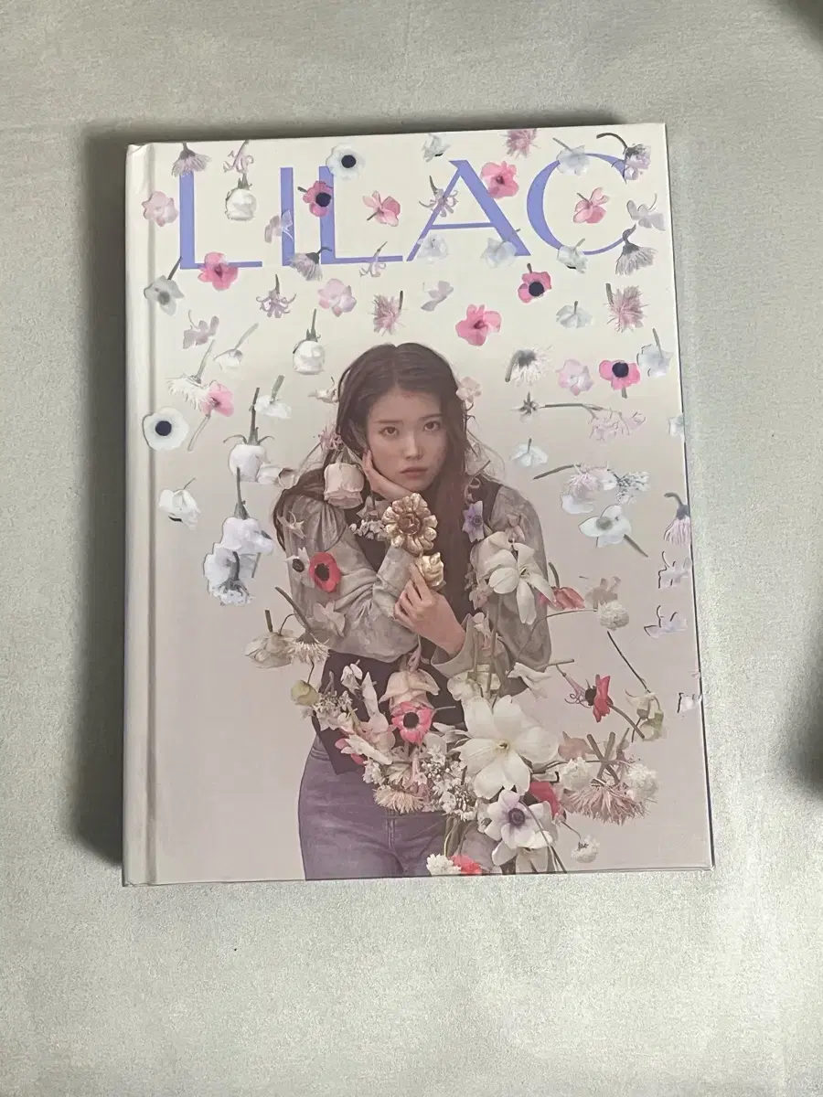 IU Lilac Photobook