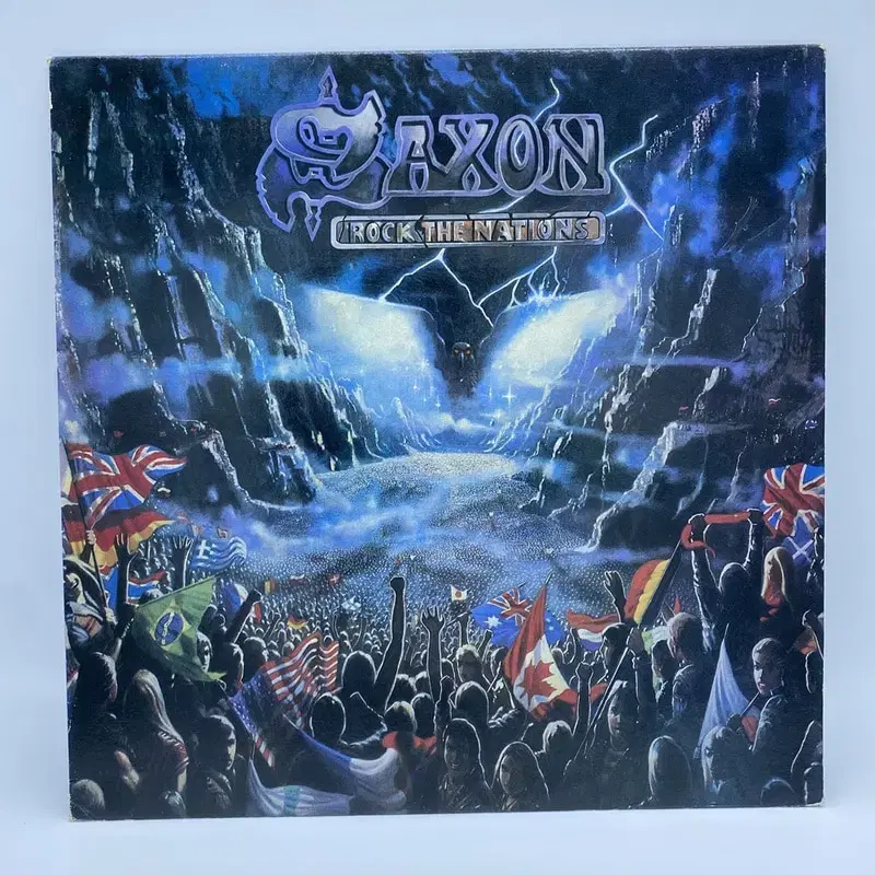 SAXON LP / AA4874