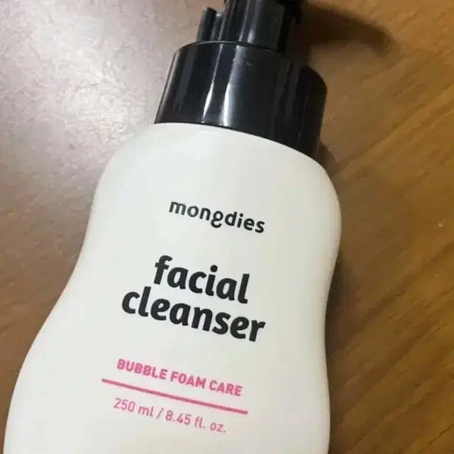 몽디에스  약산성 페이셜 클렌저 250ml