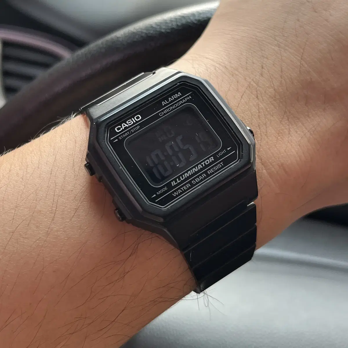 CASIO-b650wb watch