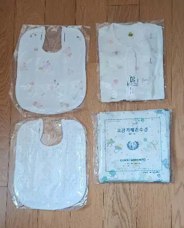 Newborn baby bib.2 bibs,10 handkerchiefs bulk sells