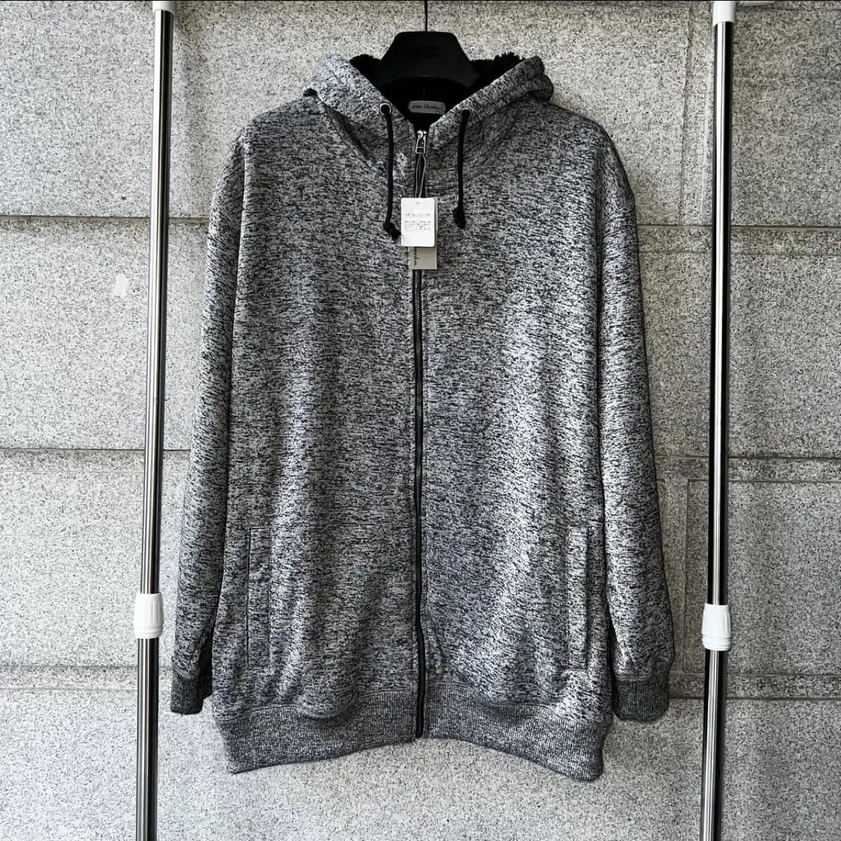 JPN Louis Chavlon Hooded Zip-up 5L