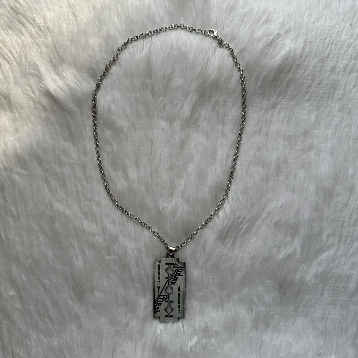 Razor blade necklace