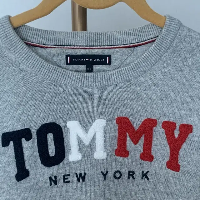 Tommy 니트