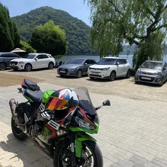 가와사키 닌자 ZX6R(20년식)