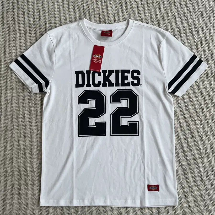 M) 디키즈 DICKIES 반팔 티셔츠 새상품