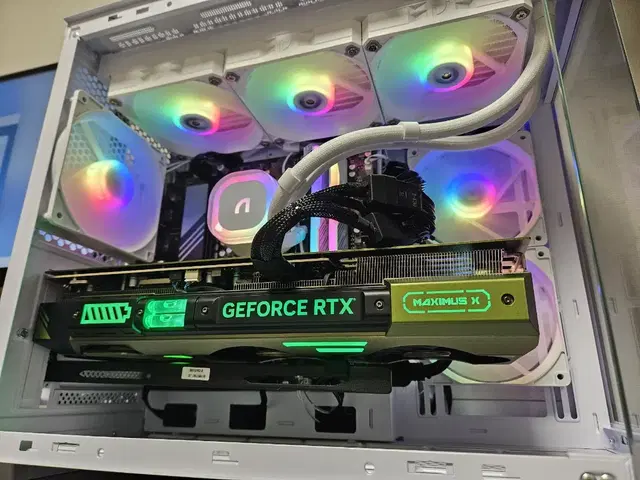 7950x3d, rtx4080 super 하이엔드급 본체