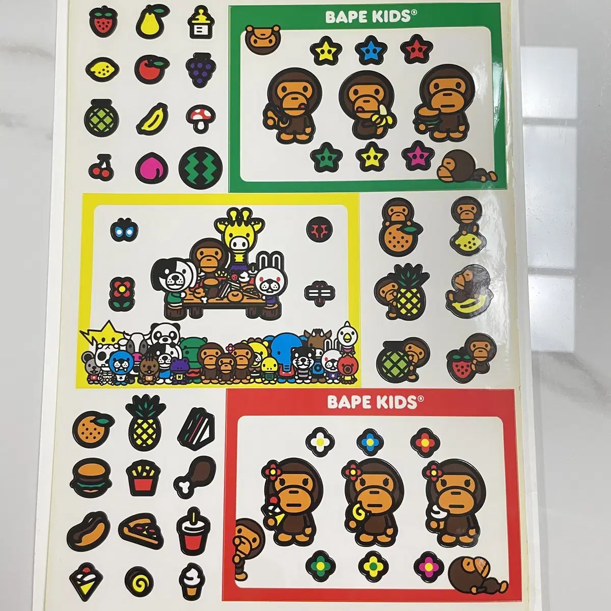 Bape babymilo 베에프스티커 베이프 베이비마일로