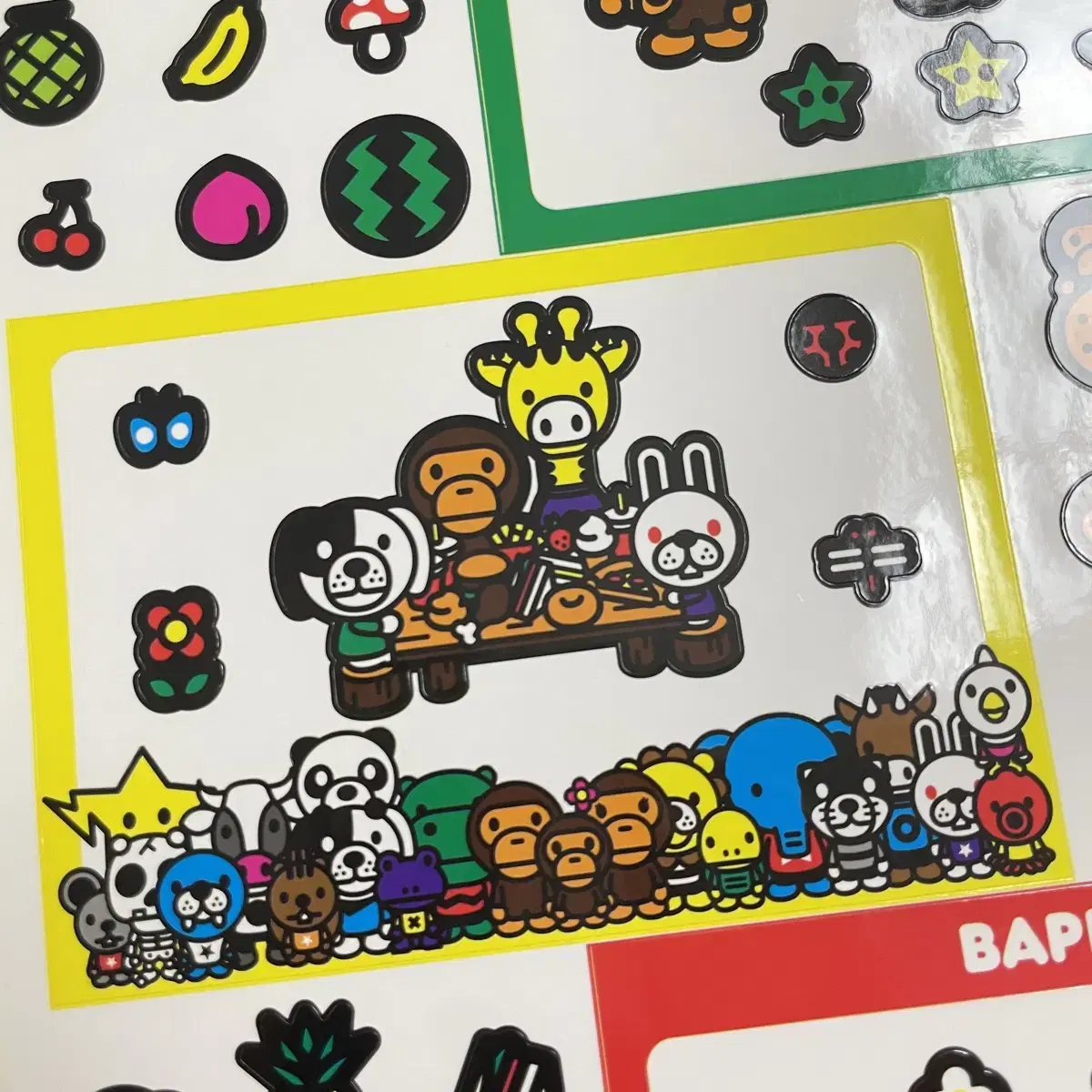 Bape babymilo 베에프스티커 베이프 베이비마일로