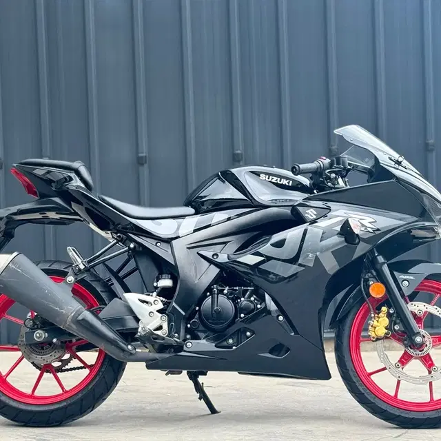 gsxr 125 21년식 1만키로대/ 상태 좋은 차량 판매합니다.