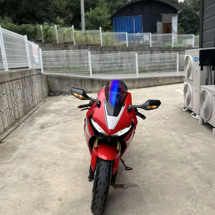 19년식 혼다 CBR 1000RR 레드 파이어블레이드 판매