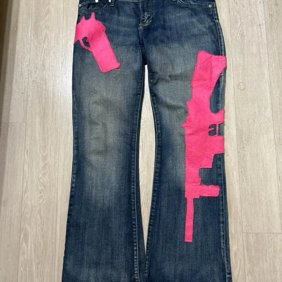 (32) LowHeads custom  Pink gun 부츠컷 jean