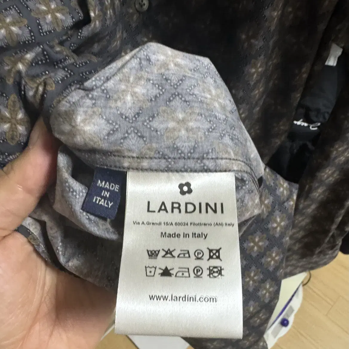 (새상품) 이탈리아 LARDINI 남성 패턴 셔츠 정품