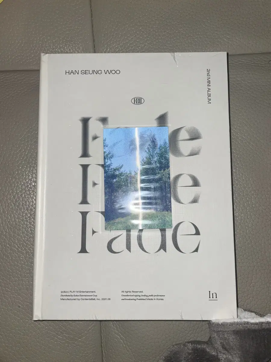 Han Seungwoo FADE Album