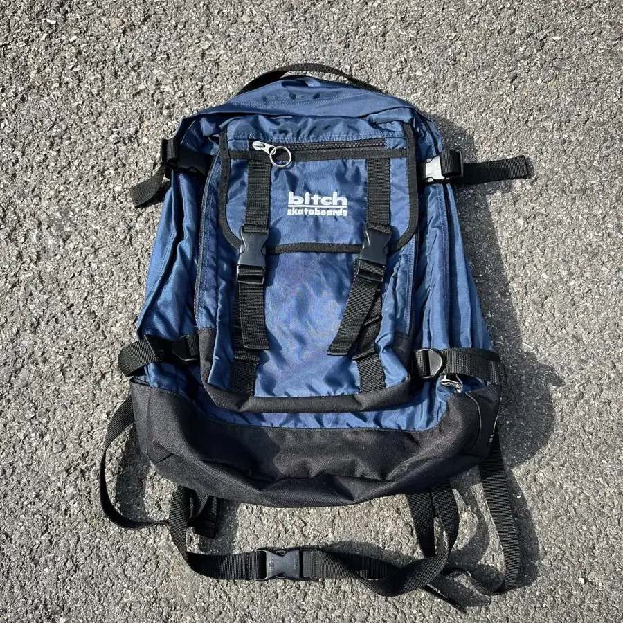 BITCH SKATEBOARDS BACKPACK 비치스케이트보드 백팩