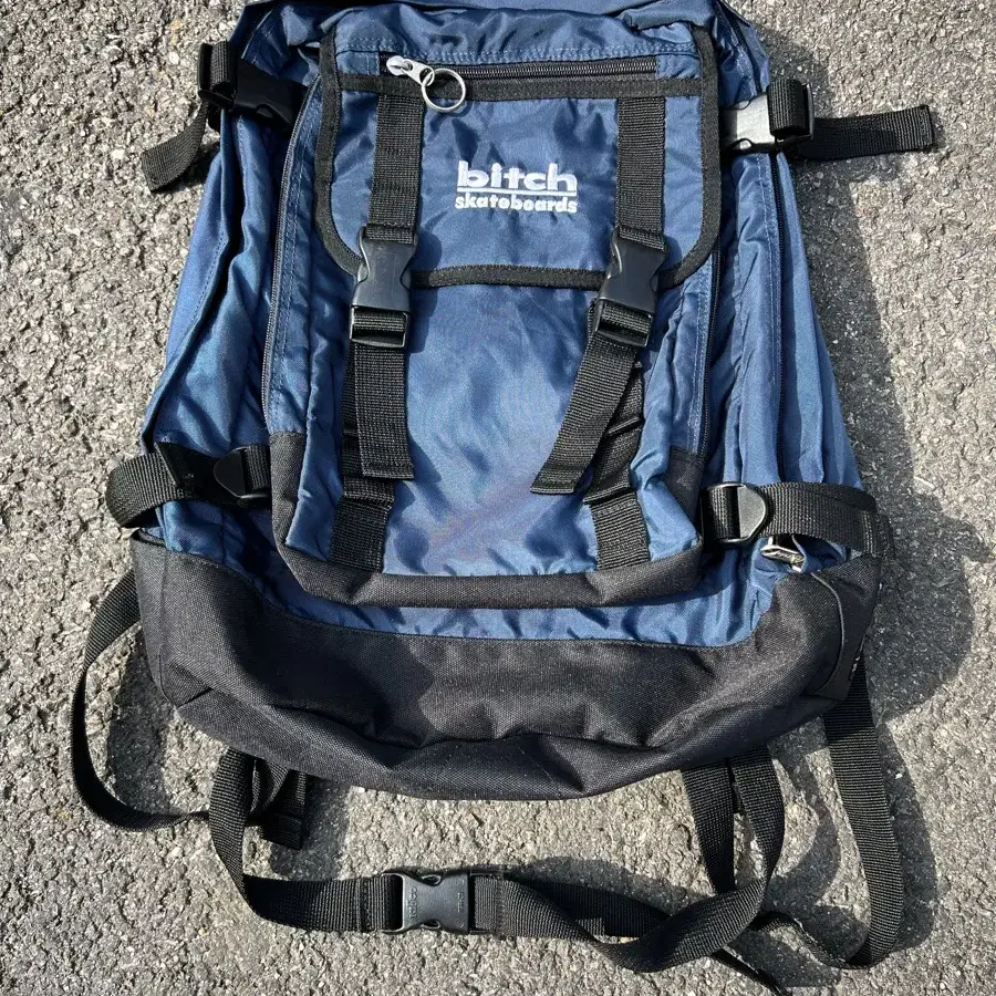 BITCH SKATEBOARDS BACKPACK 비치스케이트보드 백팩