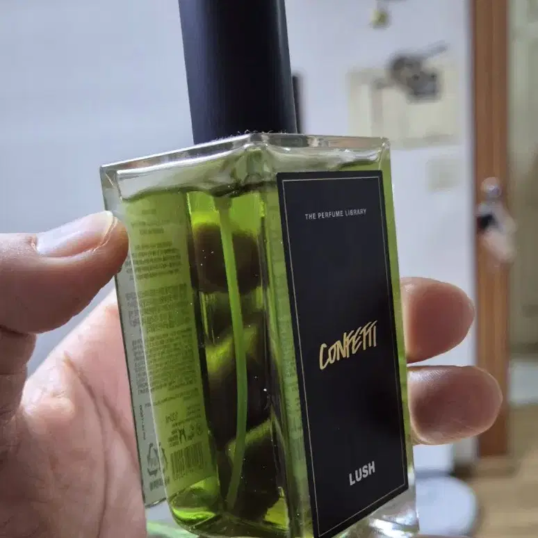 The Perfume Library CONFETT러쉬 100mml 새것