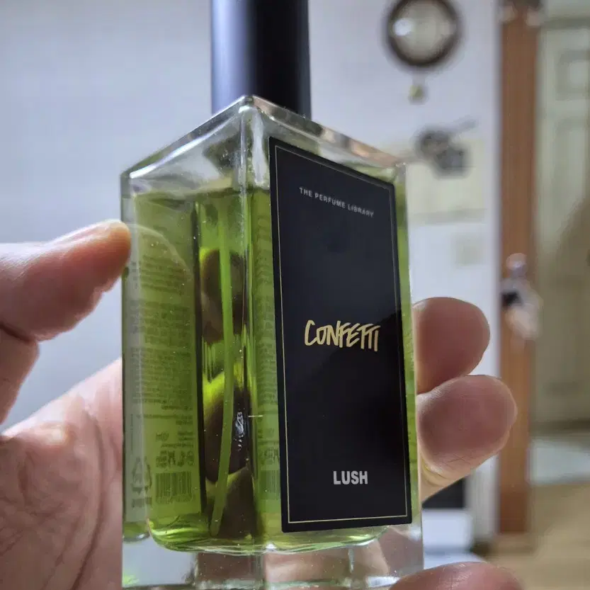 The Perfume Library CONFETT러쉬 100mml 새것