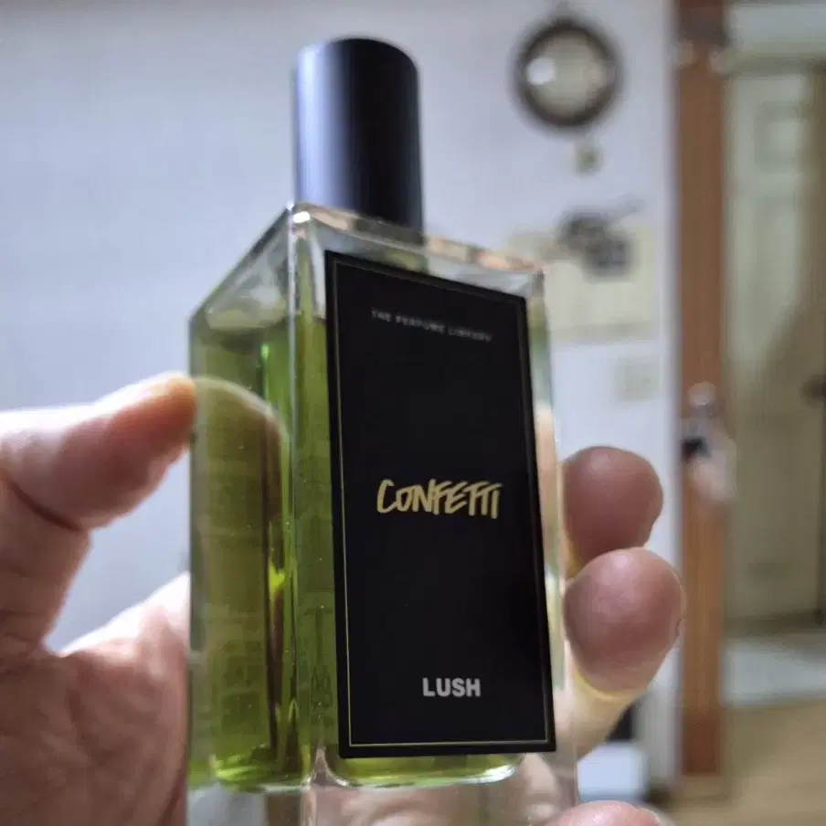 The Perfume Library CONFETT러쉬 100mml 새것