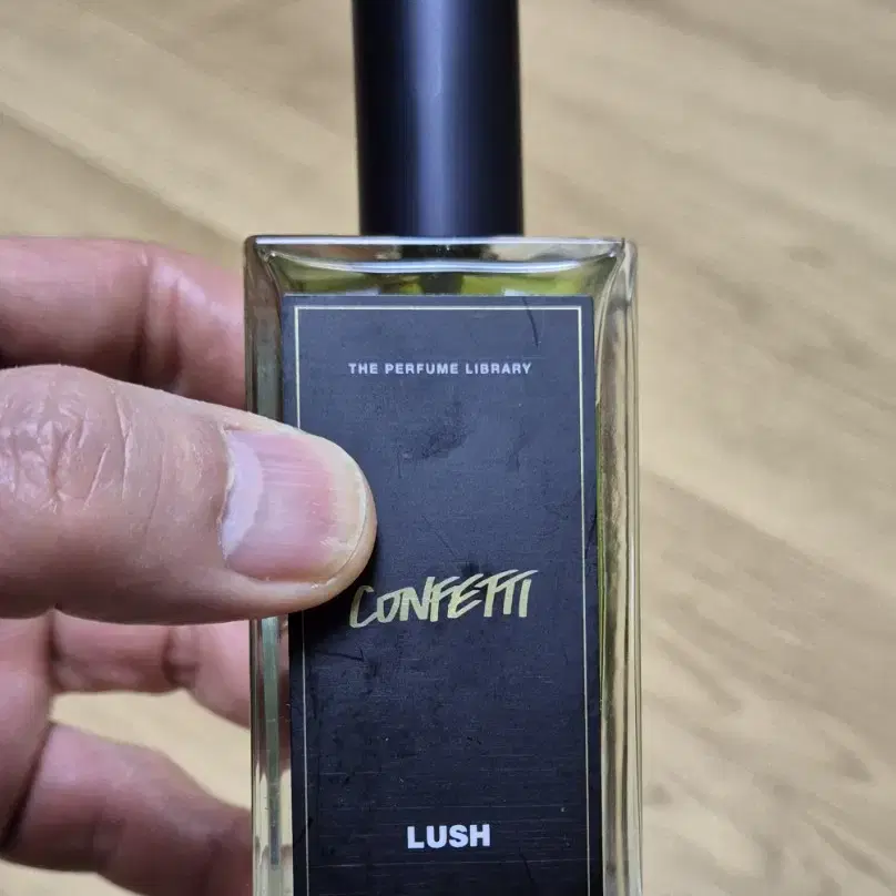 The Perfume Library CONFETT러쉬 100mml 새것