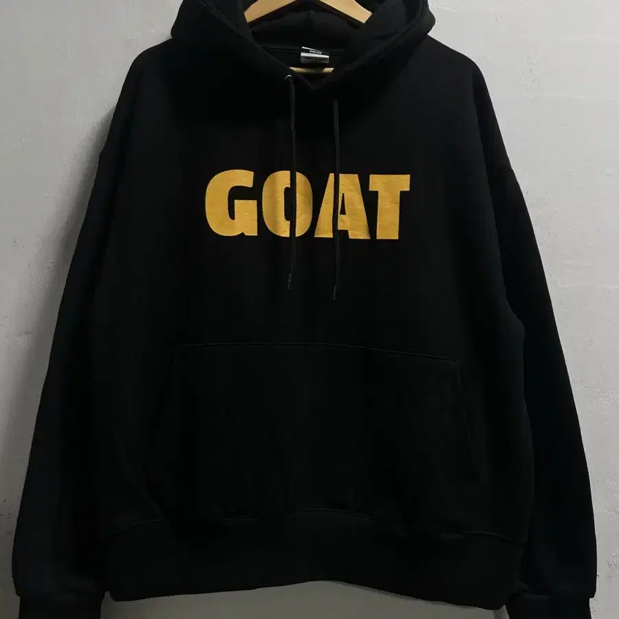 F(100-110)TREATS GOAT 빅로고 헤비웨이트 루즈핏 후드티