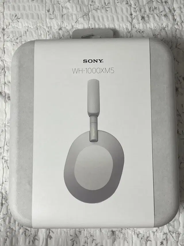 SONY 소니 WH-1000XM5 미개봉 새제품입니다