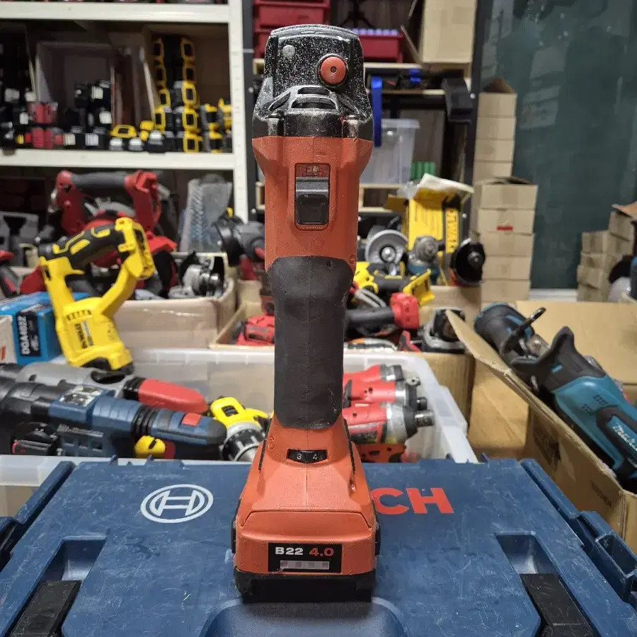 힐티4인치그라인더HILTI AG 4S -A22배터리포함