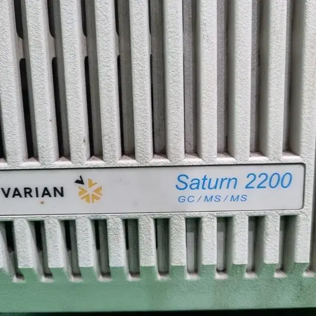 VARIAN Saturn 2200 GC/MS/MS