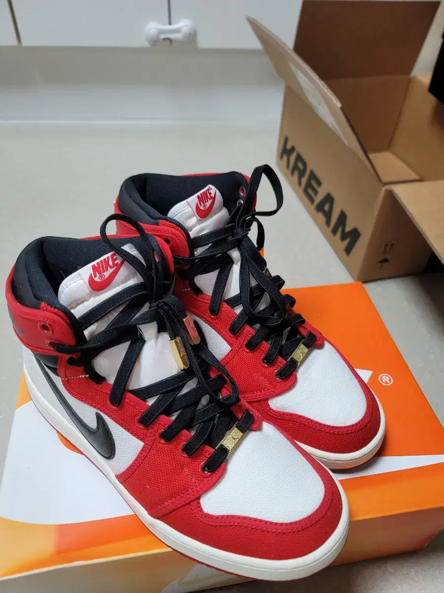 Jordan1 KO Chicago 275cm Negotiable