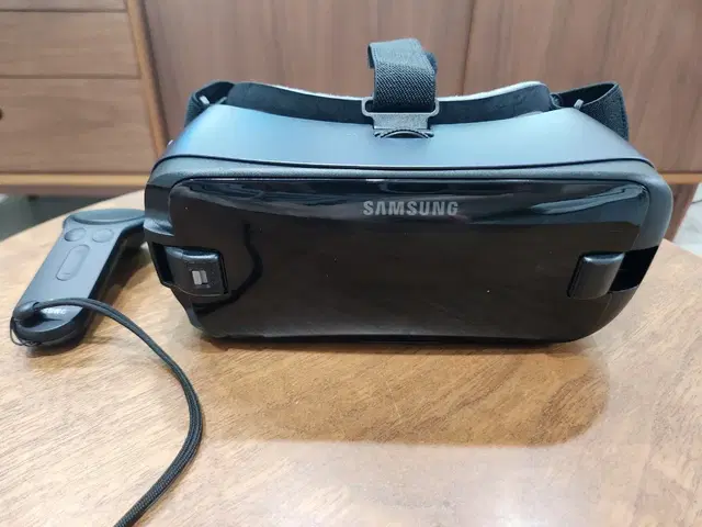 삼성 기어VR with controller