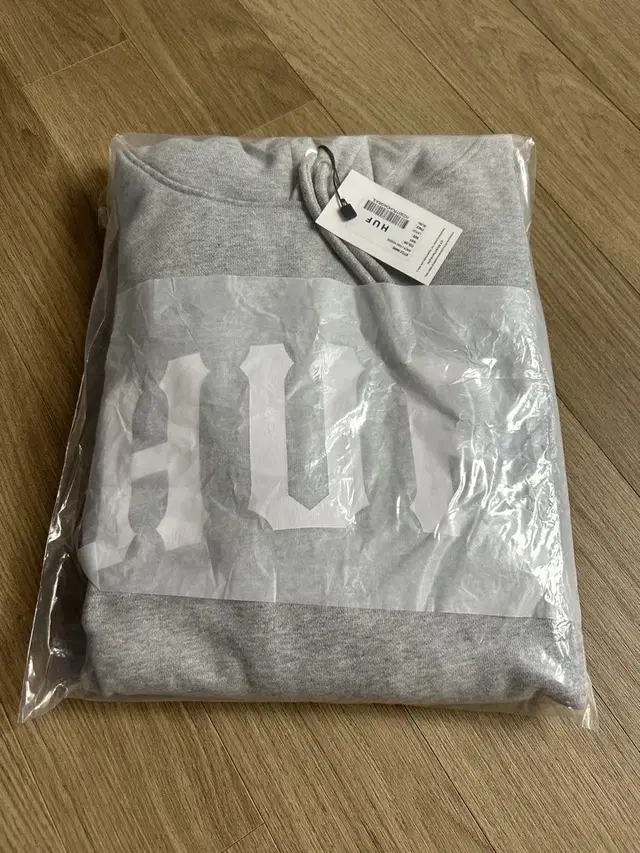 ARCH LOGO HOODIE [GREY]