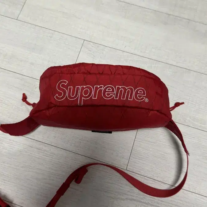 (정품) Supreme 가방 18fw waist bag red 슈프림