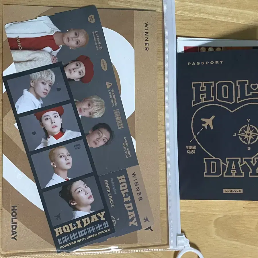 위너 포카 판매 +포토패키지 (HOLIDAY MERCH)