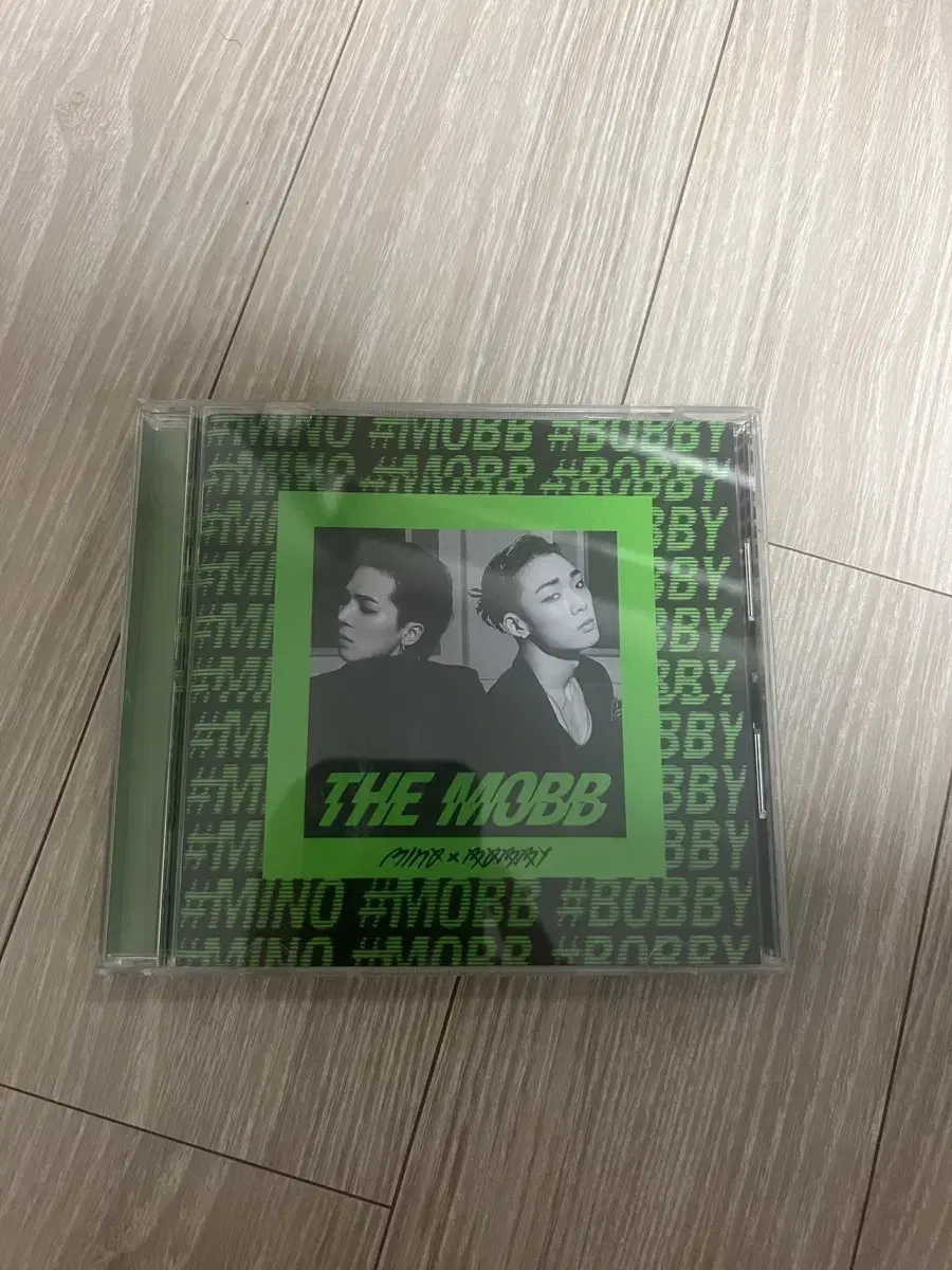 엠오비비 MOBB 맙 일본판 CD (송민호 & 바비)