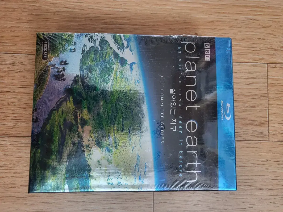 Blu-ray Content Living Earth.