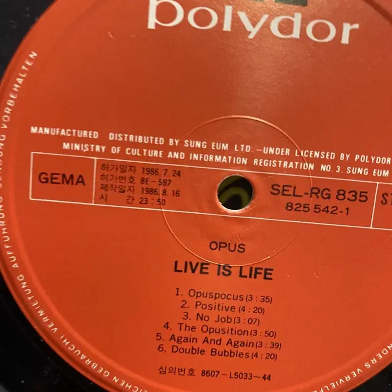 OPUS LIVE IS LIFE LP / AA4907