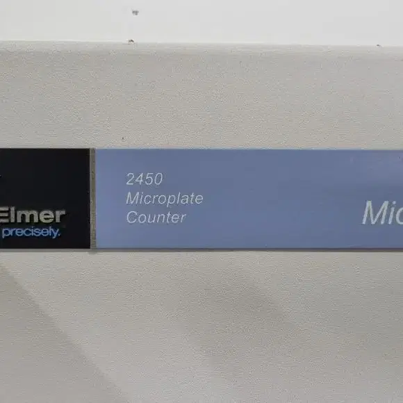 PERKIN ELMER 2450 마이크로플레이트 카운터