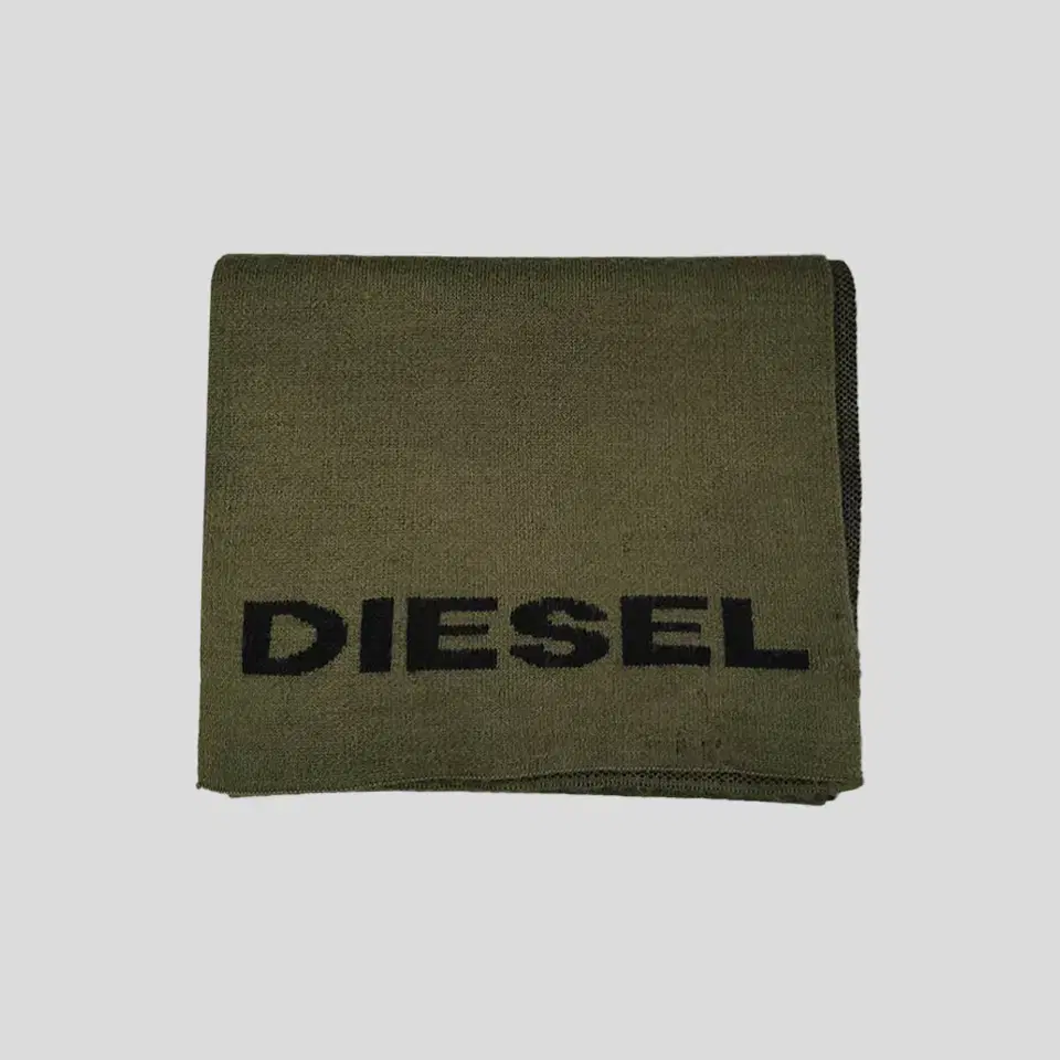 DIESEL 디젤 카키 올리브 그린 블랙 스펠아웃 브레이브맨 로고 아크릴