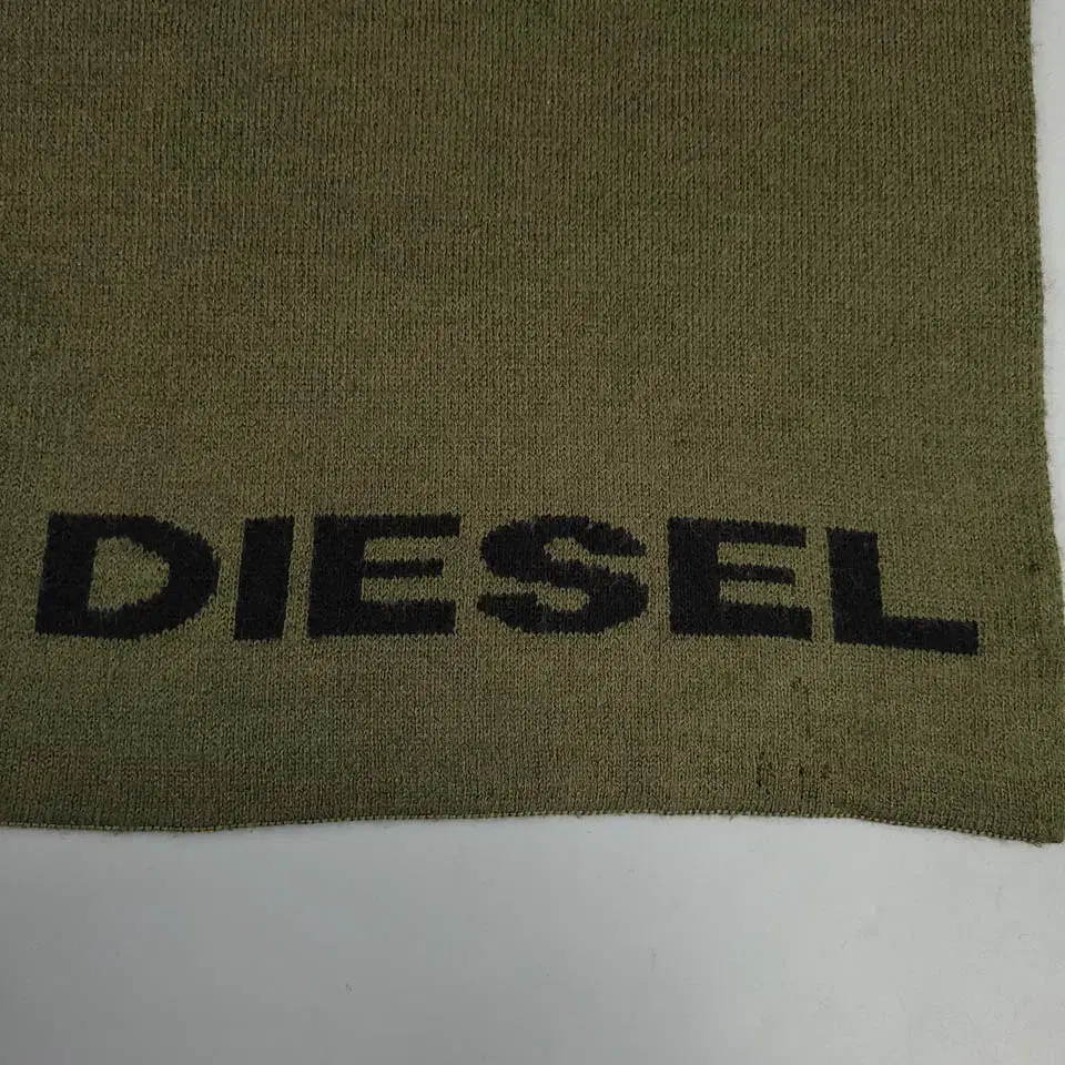 DIESEL 디젤 카키 올리브 그린 블랙 스펠아웃 브레이브맨 로고 아크릴